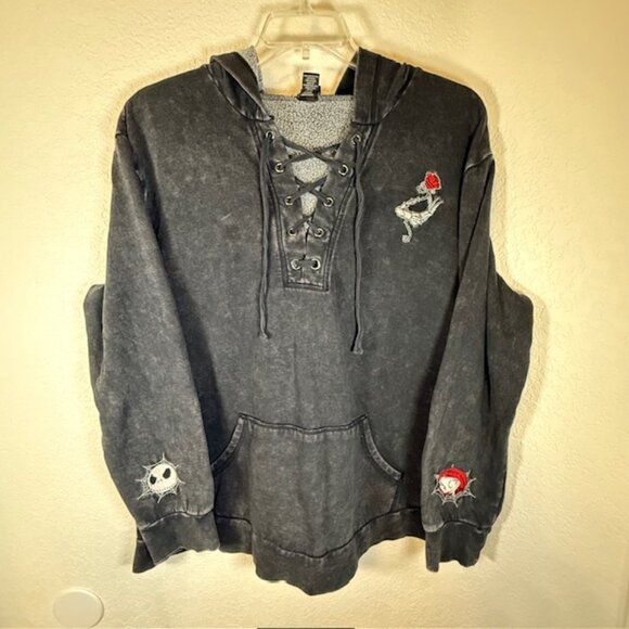 Torrid Disney The Nightmare Before Christmas Black Lace Up Hoodie Size 2X - Picture 11 of 11